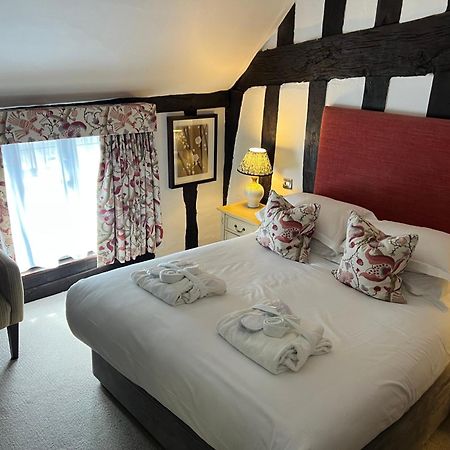 Swan Hotel & Spa Лавенем Екстериор снимка