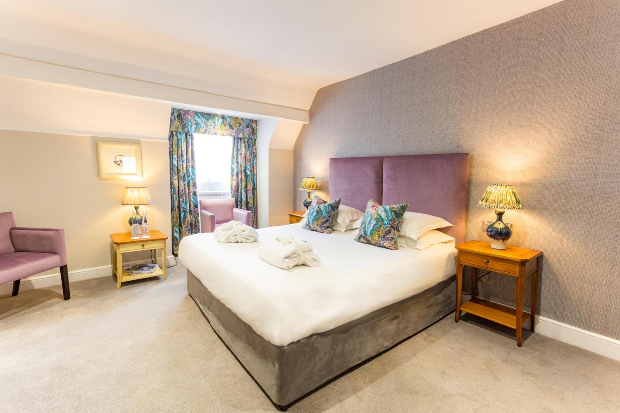 Swan Hotel & Spa Лавенем Екстериор снимка