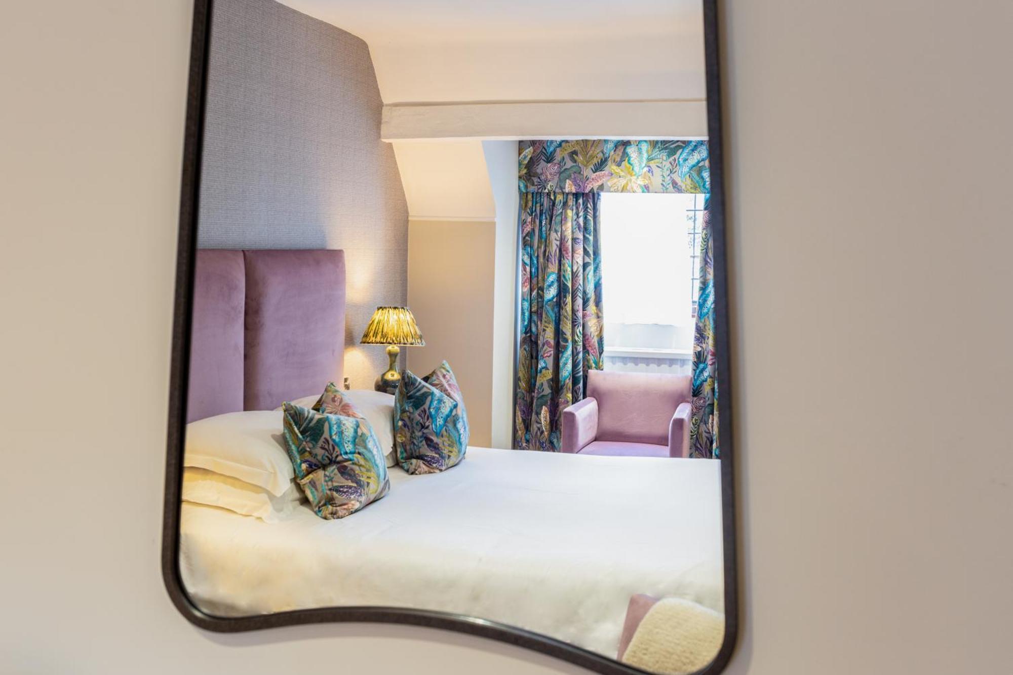 Swan Hotel & Spa Лавенем Екстериор снимка