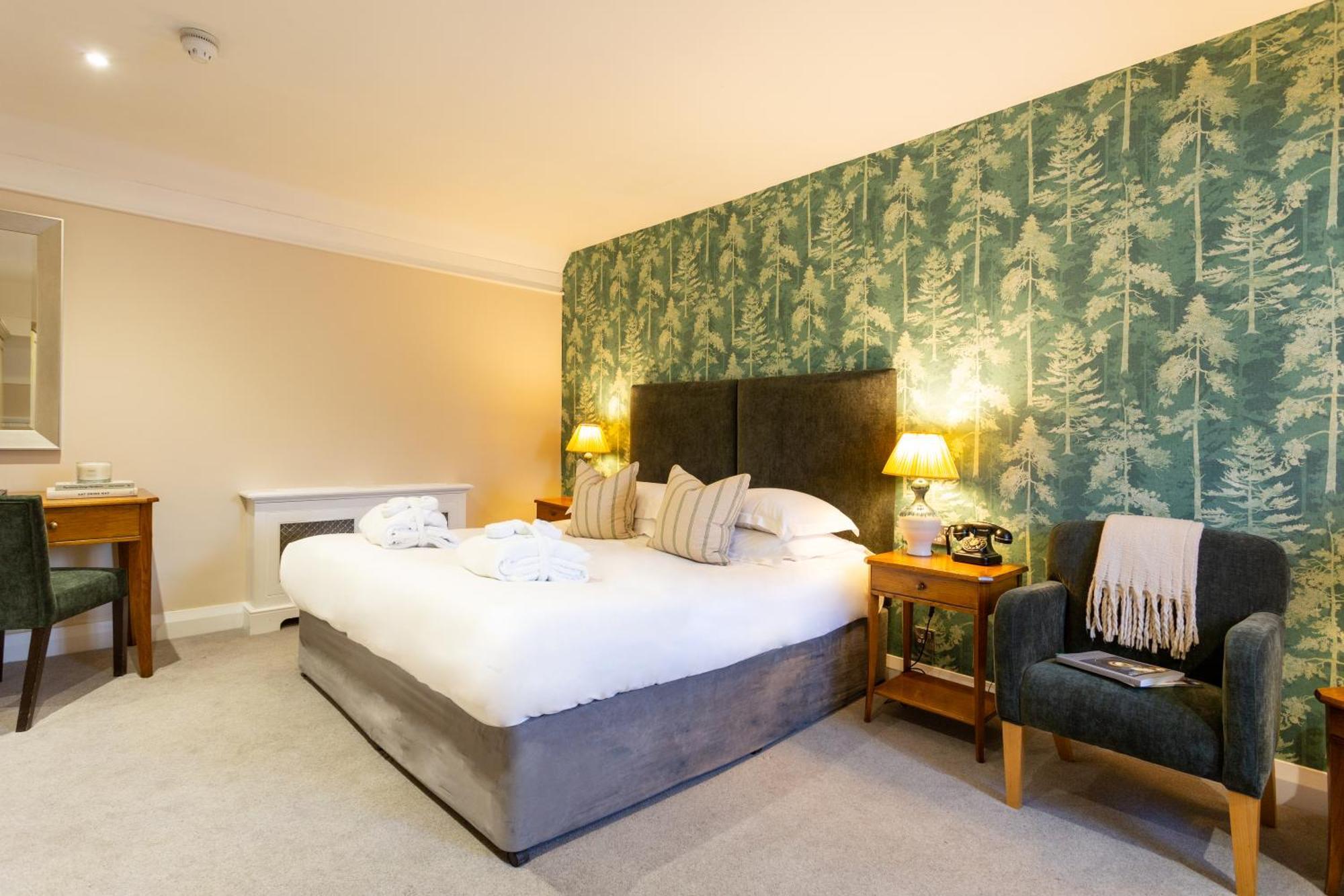 Swan Hotel & Spa Лавенем Екстериор снимка
